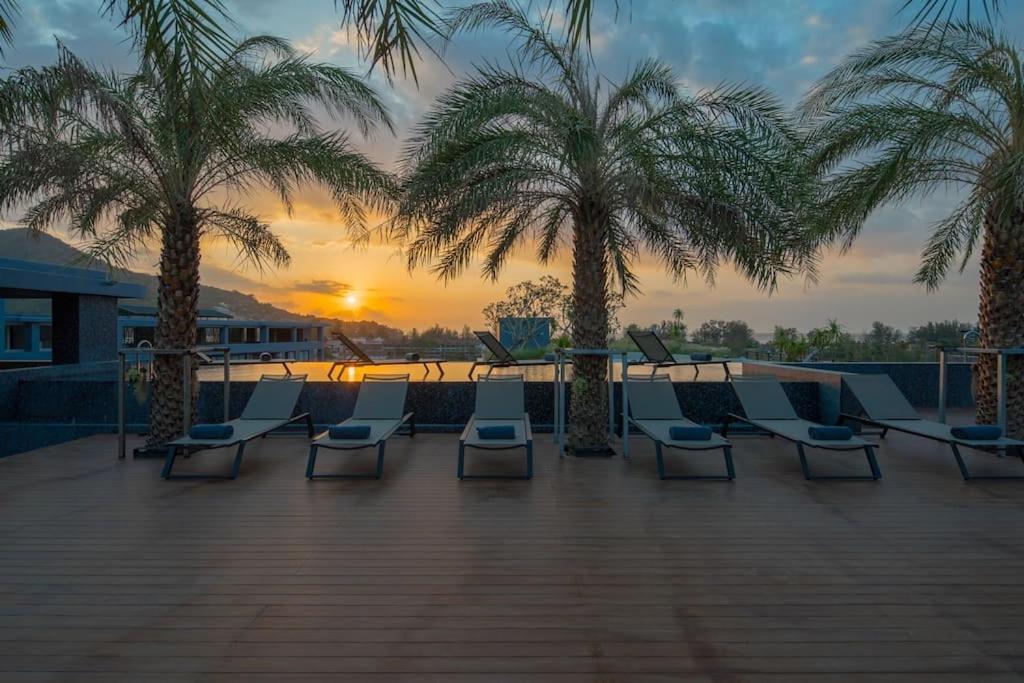 Kamala Beach P55 Exclusive Junior Suite Dış mekan fotoğraf
